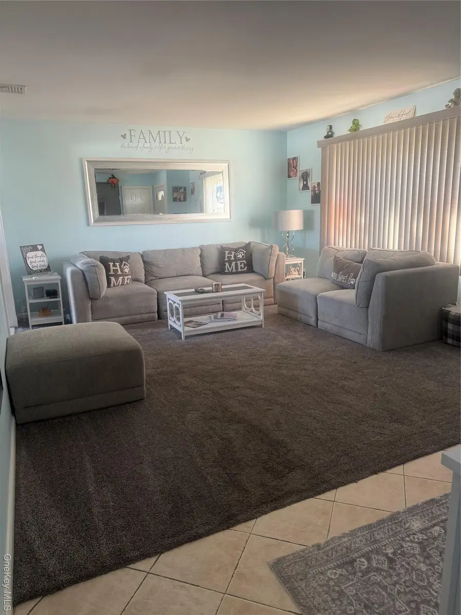 294 34th Street, Lindenhurst, NY 11757 - #3