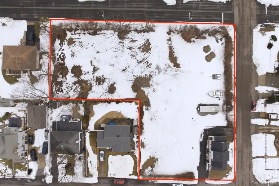 35 Weston Avenue, Deer Park, NY 11729 - #2