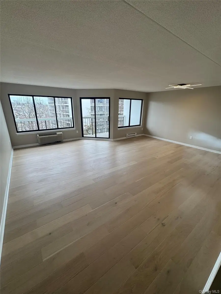 500 High Point Drive, Hartsdale, NY 10530 - #3