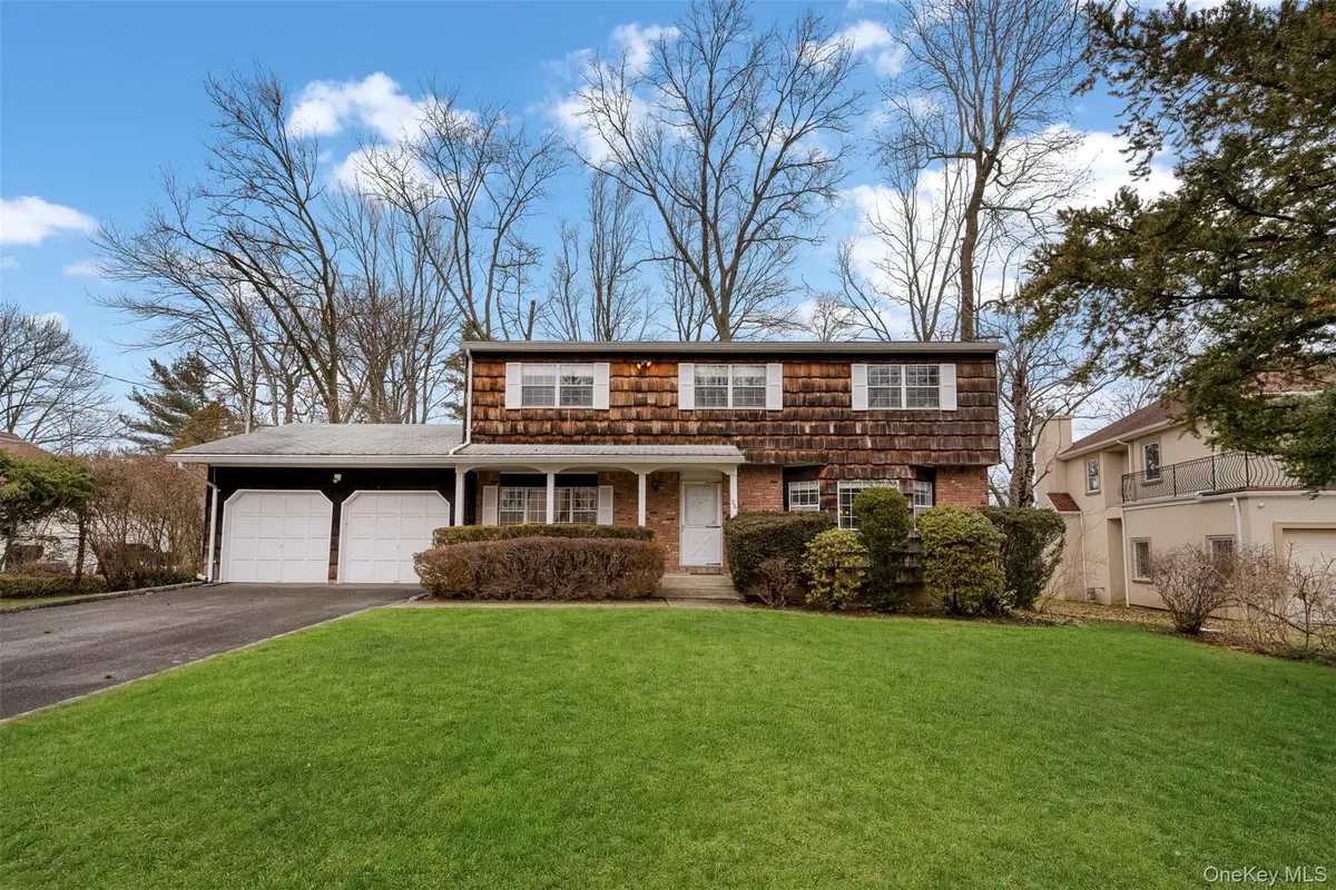 36 West Terrace Road, Great Neck, NY 11021 - #1