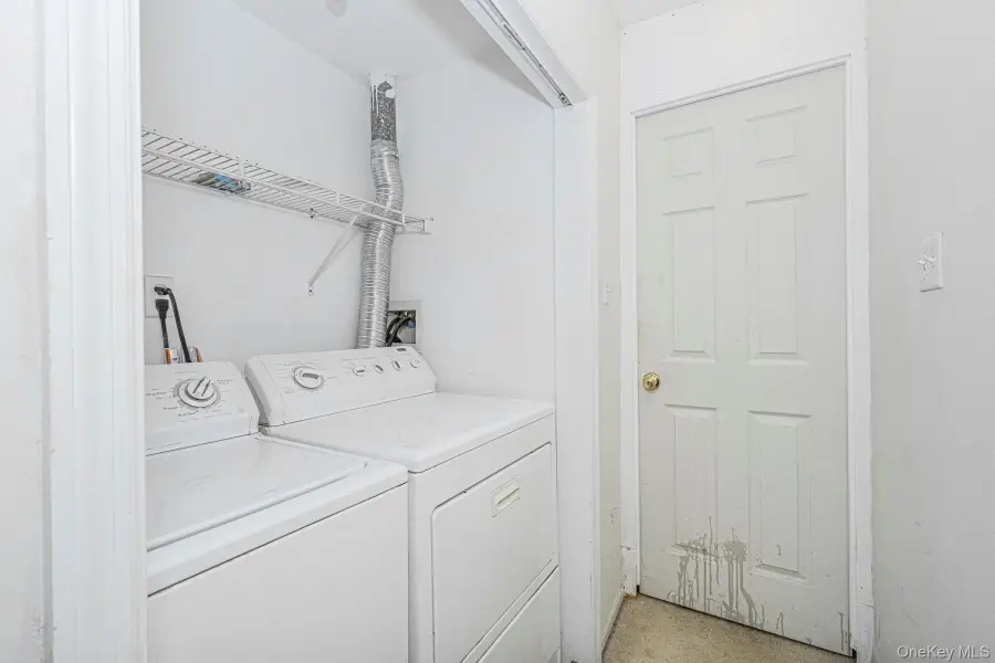 61 Merivale Lane, Staten Island, NY 10304 - #3