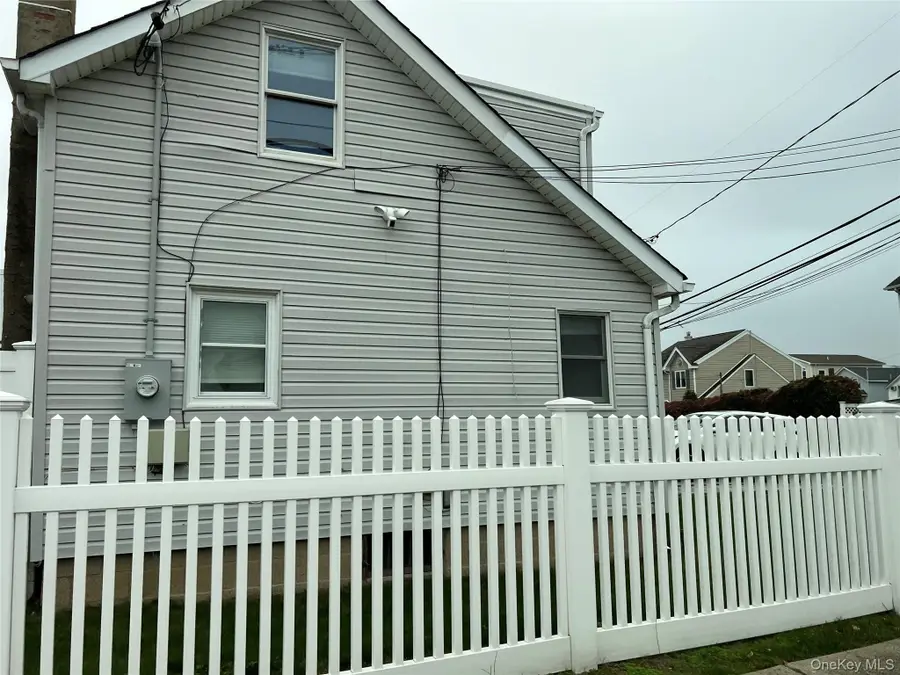 100 Clubhouse Road, Bellmore, NY 11710 - #3