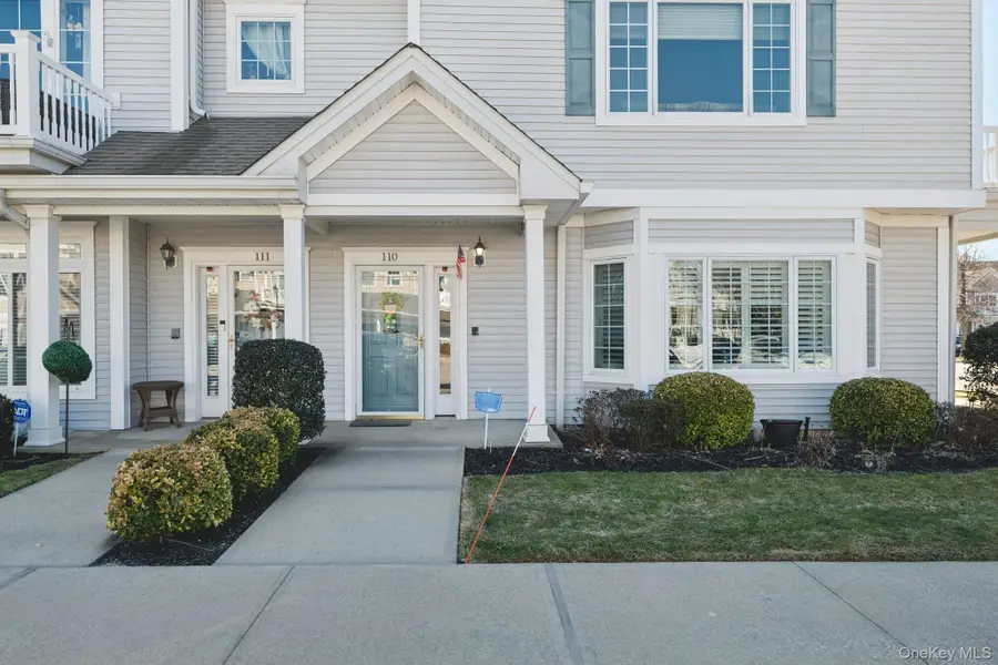 110 Kenneth Court, Amityville, NY 11701 - #3