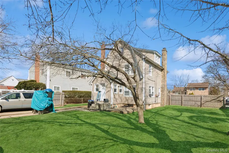 261 Rutland Road, Freeport, NY 11520 - #3