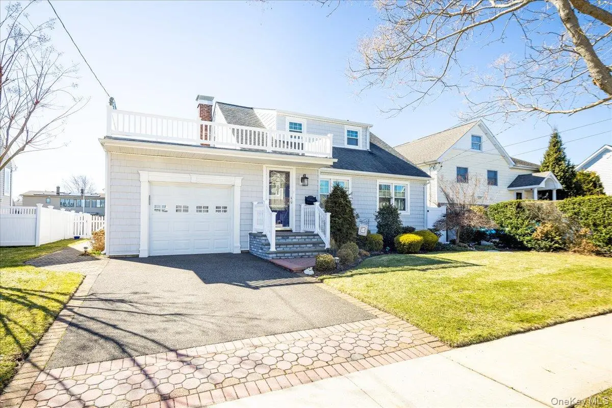 34 Jackson Place, Massapequa, NY 11758 - #1