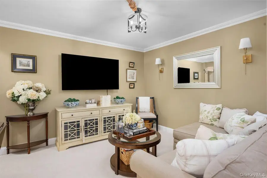 1 Bryant Crescent #2A, White Plains, NY 10605 - #3