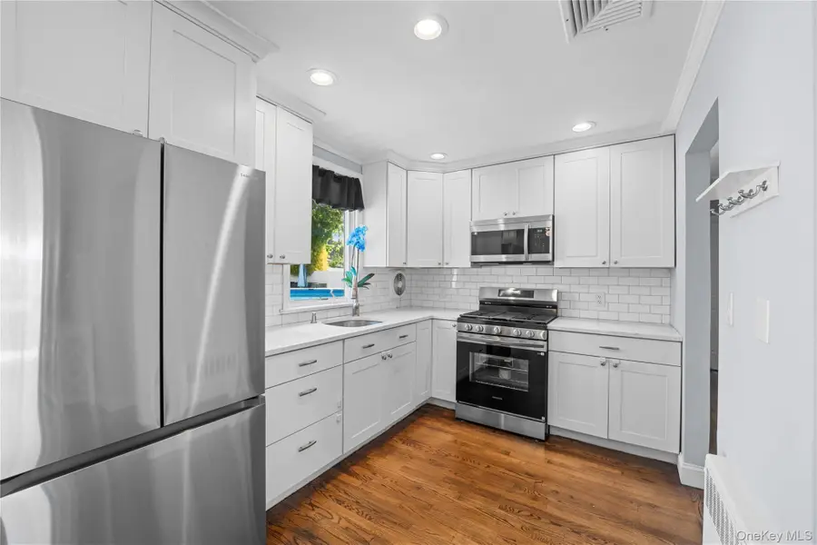 93 Lloyd Avenue, North Babylon, NY 11703 - #3