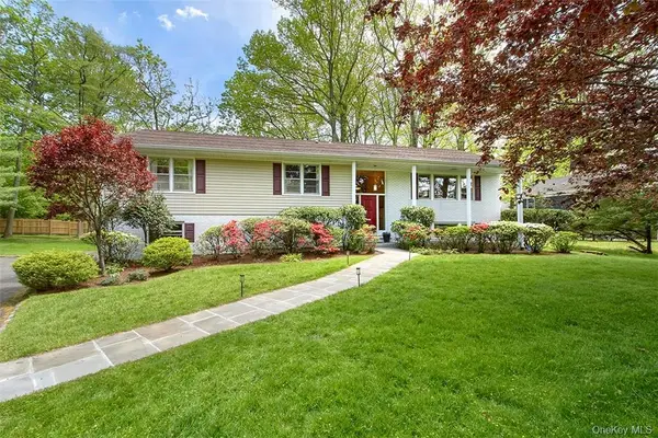 21 Douglas Circle, Rye, NY 10580