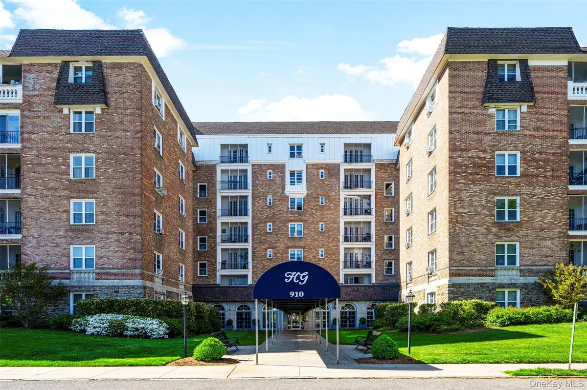 910 Stuart Avenue #4L, Mamaroneck, NY 10543 - #1