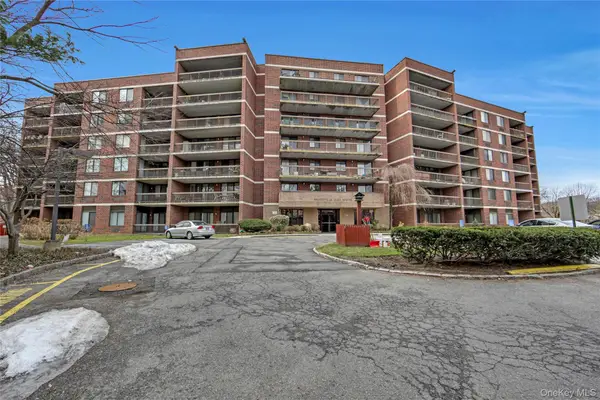 1374 Midland Avenue #PH3, Bronxville, NY 10708