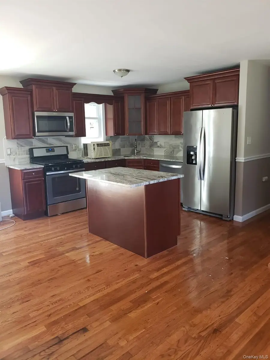 167 Oakland Avenue, Central Islip, NY 11722 - #2