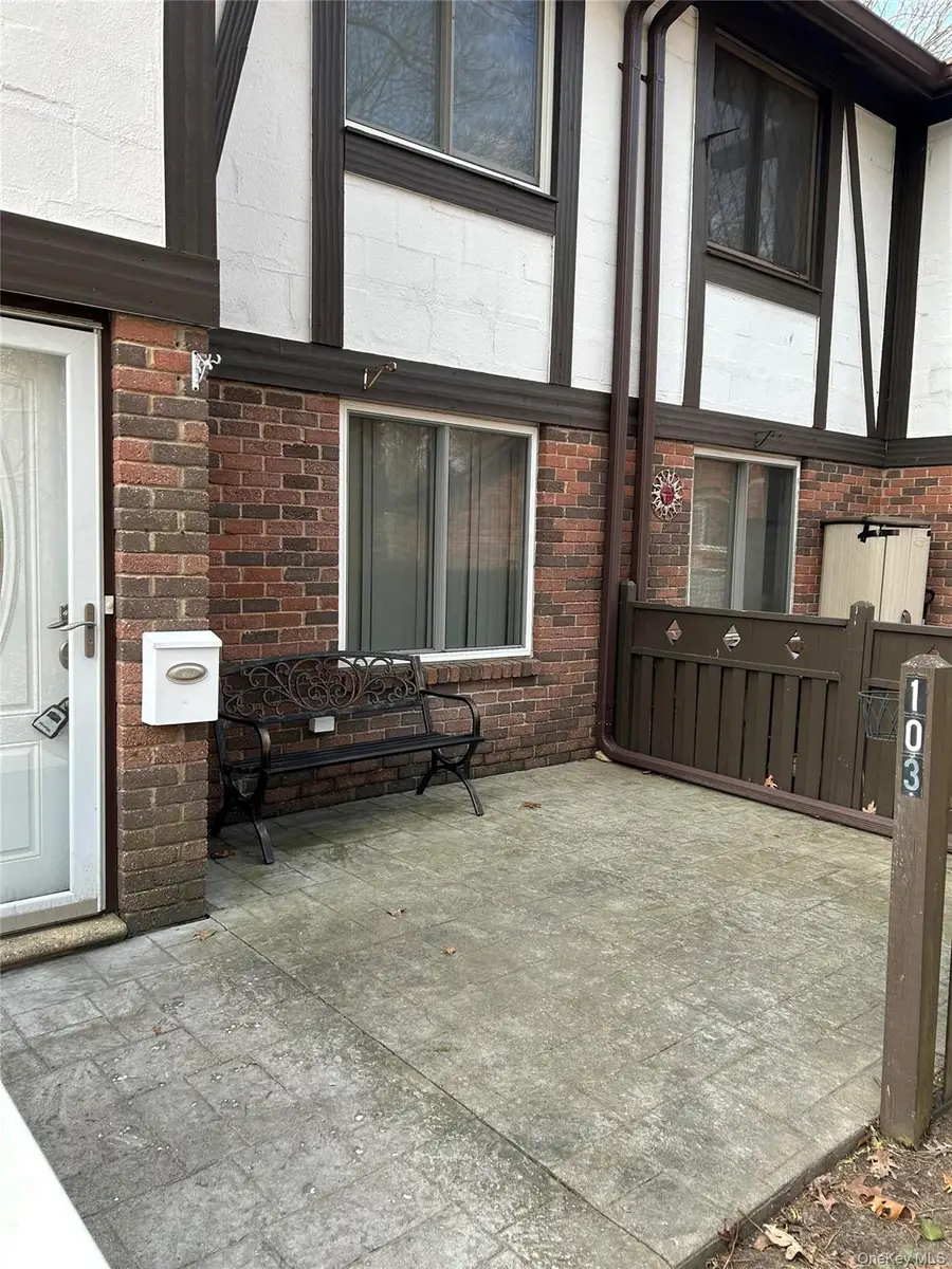 103 Birchwood Road, Medford, NY 11763 - #2