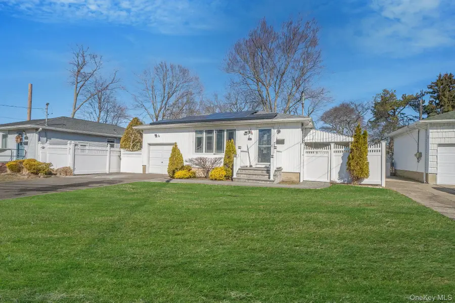 23 Pearsall Place, Deer Park, NY 11729 - #2