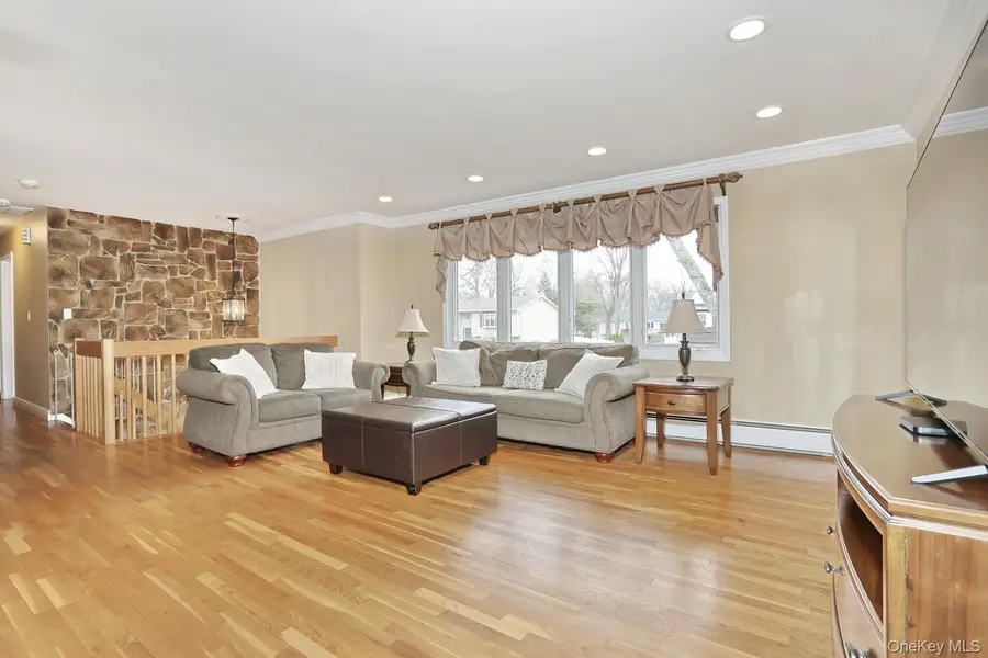 38 Westlyn Drive, Bardonia, NY 10954 - #2