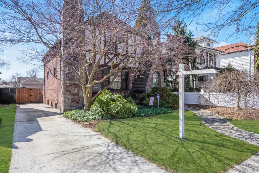 157-10 46 Avenue, Flushing, NY 11355 - #2