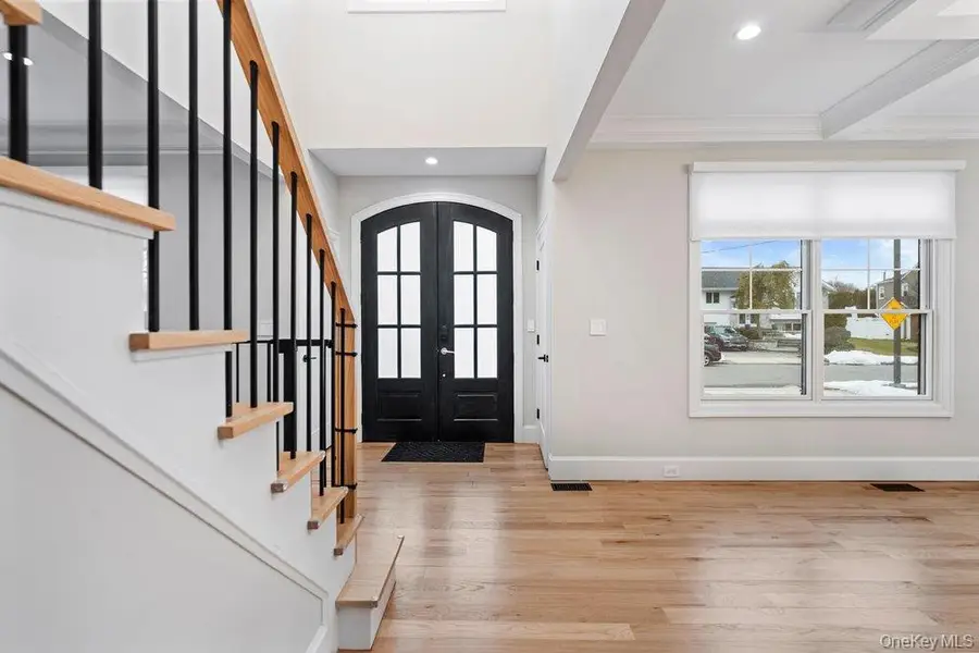 43 Voorhis Drive, Old Bethpage, NY 11804 - #3