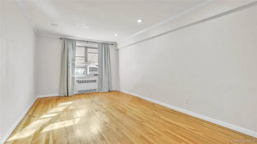 25-18 Union Street #2A, Flushing, NY 11354 - #2