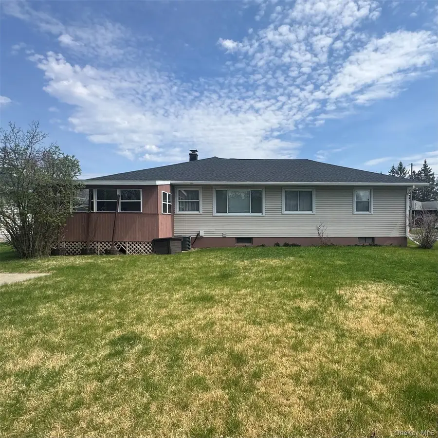 23 Crestwood Avenue, Troy, NY 12180 - #2