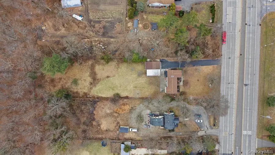 357 Deer Park Road, Dix Hills, NY 11746 - #3