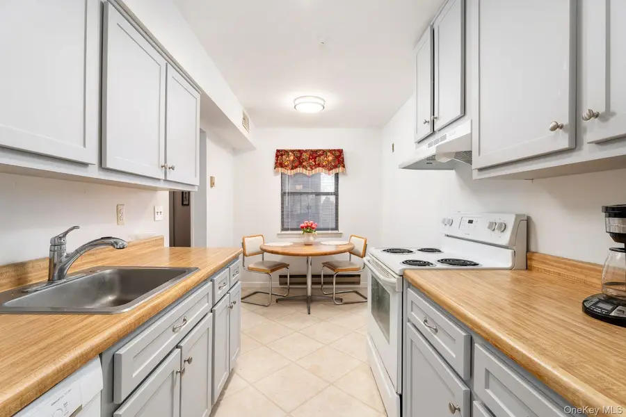 506 Drew Drive, Saint James, NY 11780 - #2