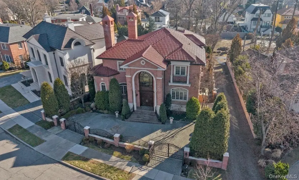 12 Point Crescent, Malba, NY 11357 - #1