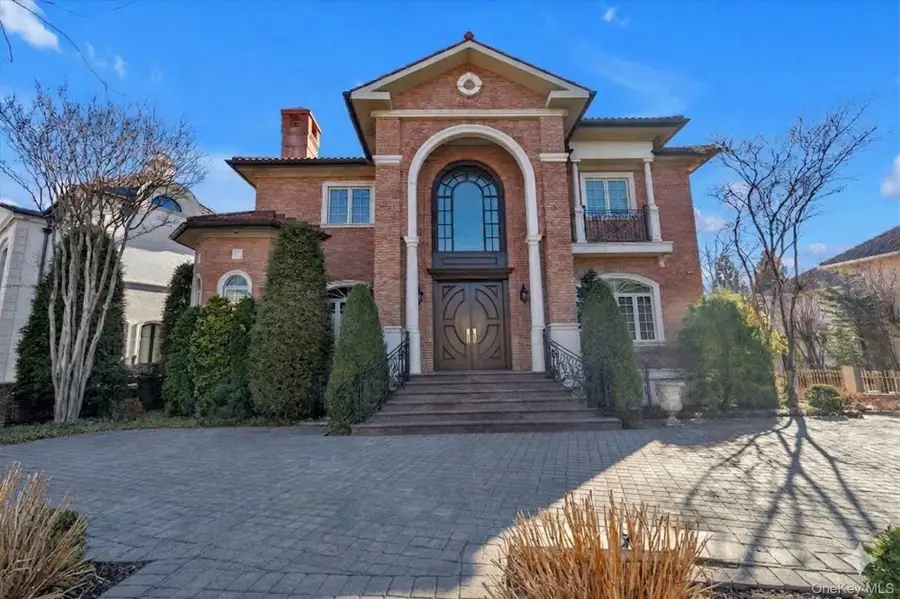 12 Point Crescent, Malba, NY 11357 - #3