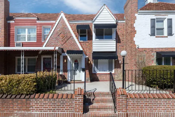 131-28 225th Street, Laurelton, NY 11413