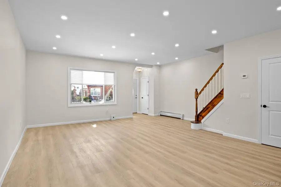 131-28 225th Street, Laurelton, NY 11413 - #3