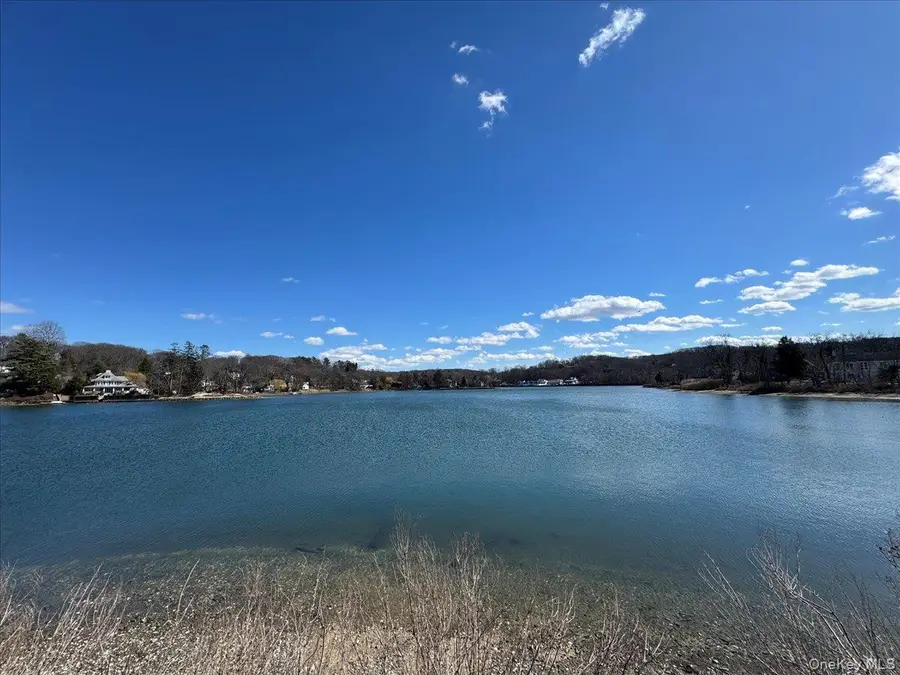 41 Lakeside Drive, Centerport, NY 11721 - #3