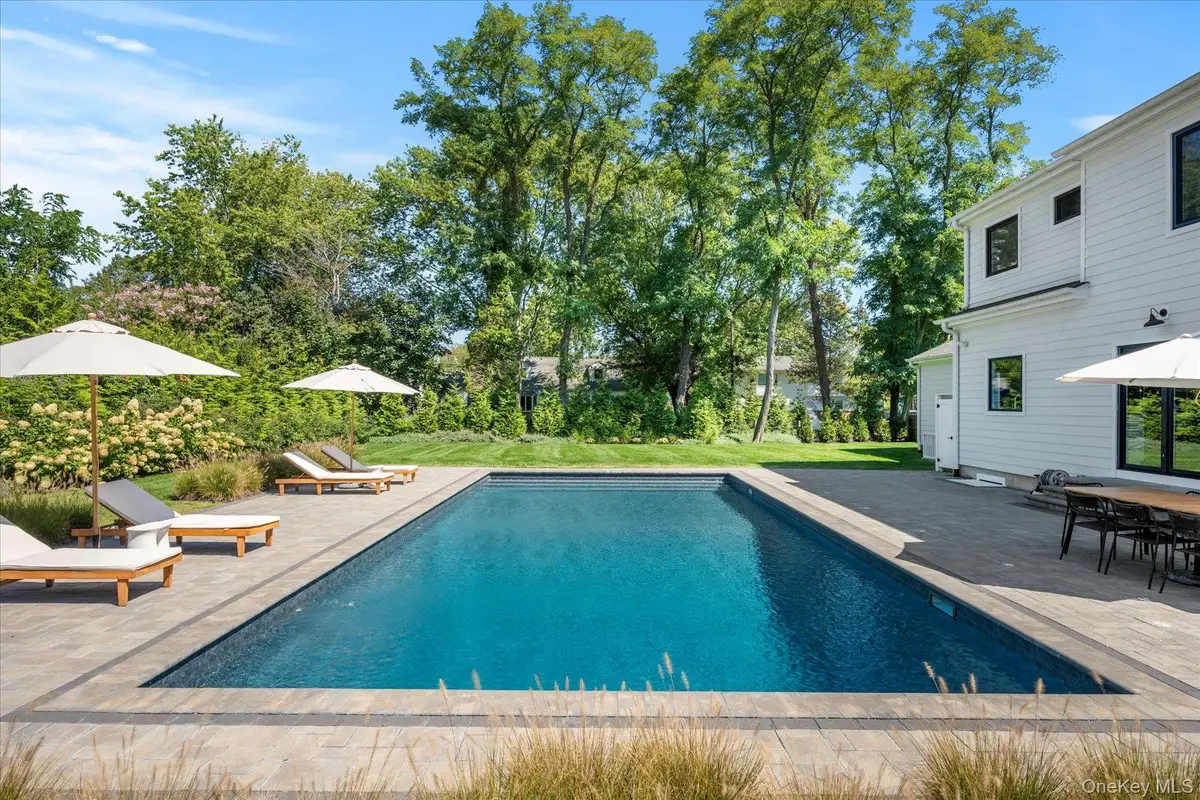 660 Sutton Place, Greenport, NY 11944 - #1