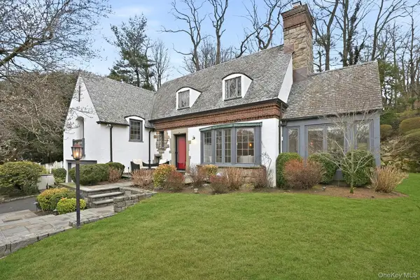 22 Taunton Road, Scarsdale, NY 10583