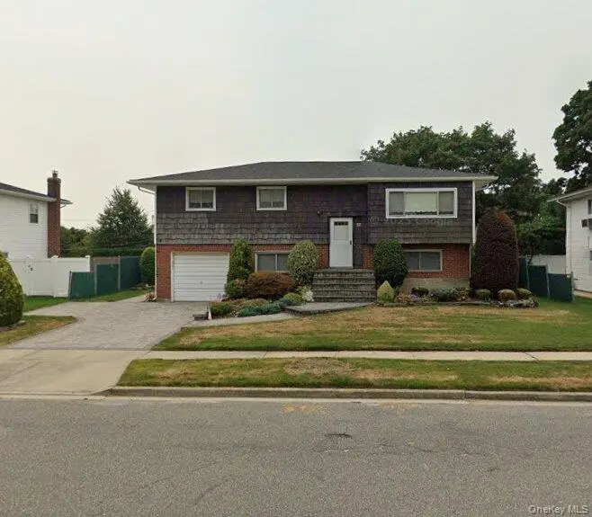 Address Withheld By Seller, Bethpage, NY 11714 - #1