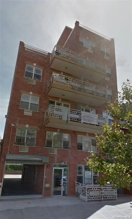 40-45 68th Street #2B, Woodside, NY 11377