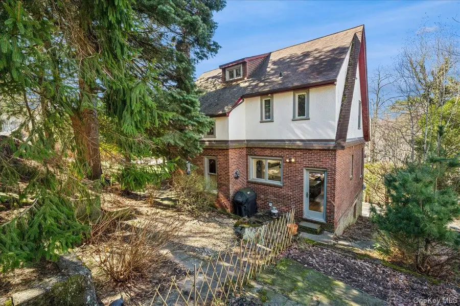 61 Pinecrest Drive, Hastings On Hudson, NY 10706 - #3