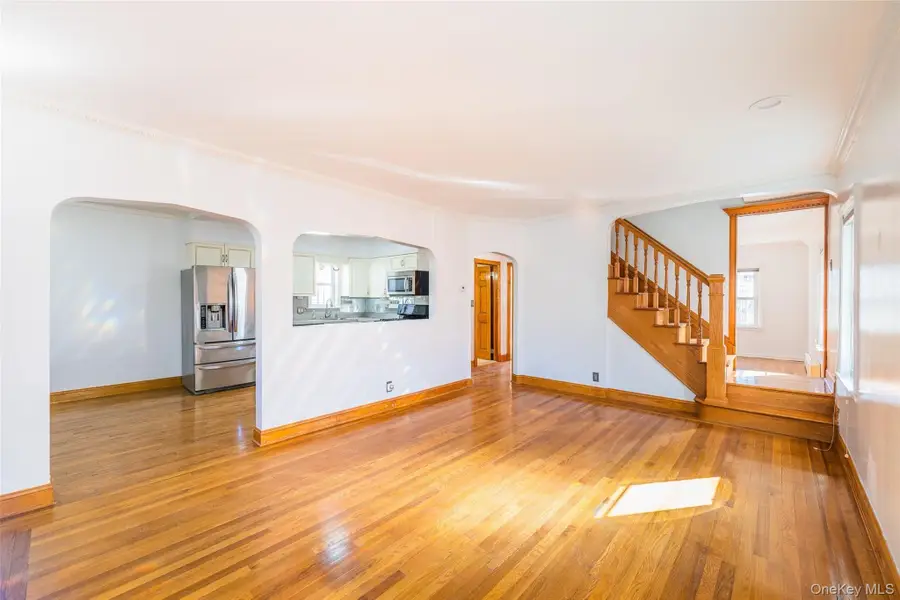 65-11 168th Street, Fresh Meadows, NY 11365 - #3