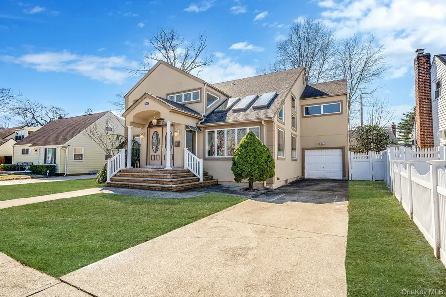 1027 Windermere Road, Franklin Square, NY 11010 - #2