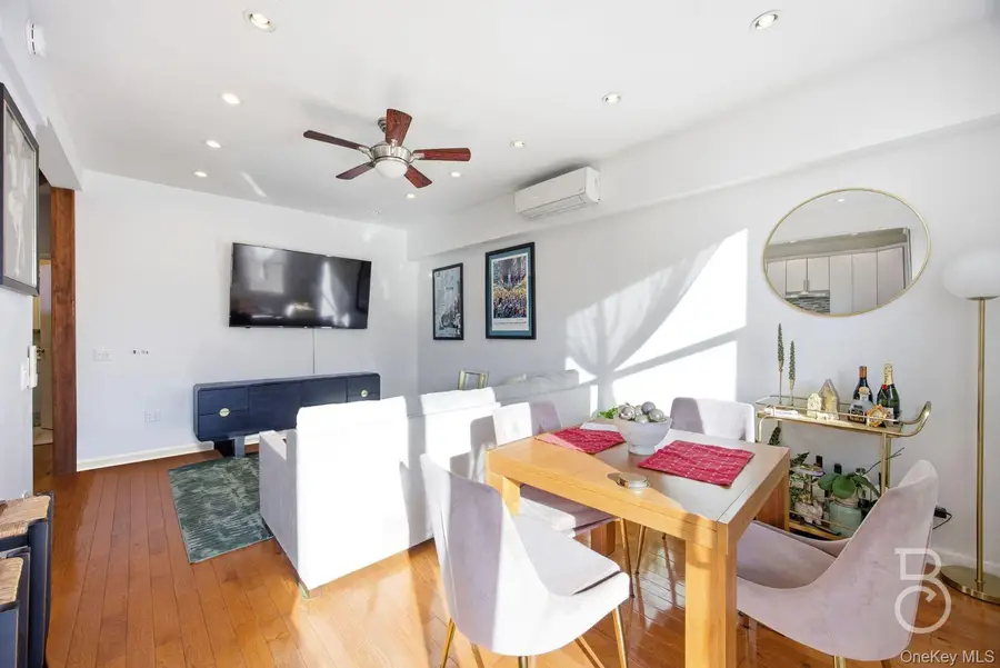 31-73 41st Street, Astoria, NY 11103 - #3