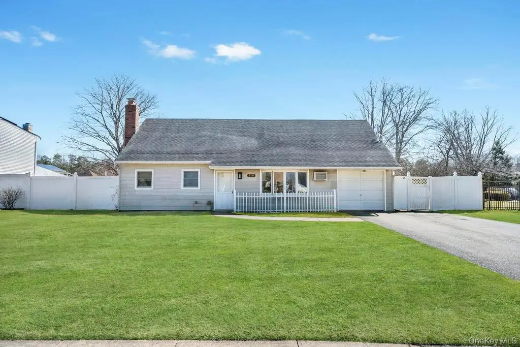 114 Norman Drive, Bohemia, NY 11716 - #1