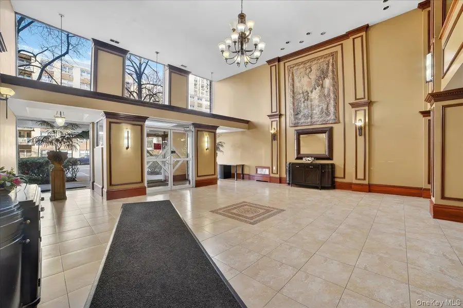 11 Park Avenue #3D, Mount Vernon, NY 10550 - #2