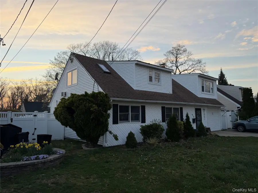 412 Seaford Avenue, Massapequa, NY 11758 - #2