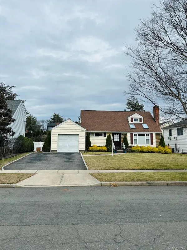 173 Wetherill Road, Garden City, NY 11530