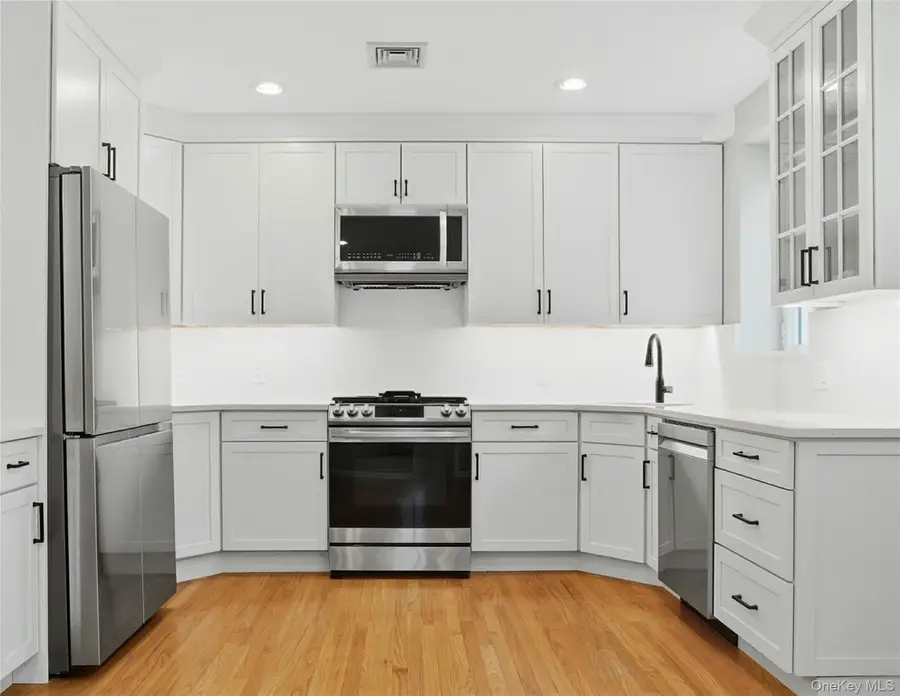 621 90 Street #2, Brooklyn, NY 11226 - #3