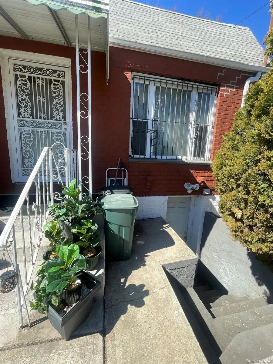 13022 Springfield Boulevard, Springfield Gardens, NY 11413 - #2