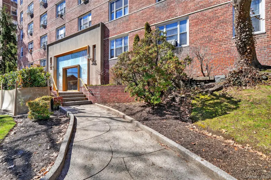 5601 Riverdale Avenue #5L, Bronx, NY 10471 - #2