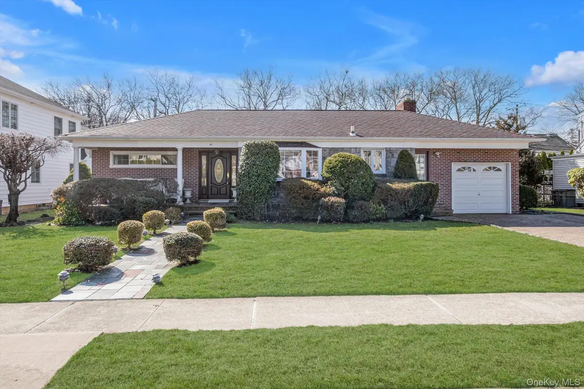 40 Vassar Street, Garden City, NY 11530 - #1