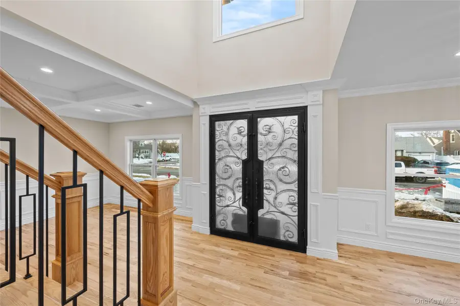 3860 Hudson Avenue, Seaford, NY 11783 - #3