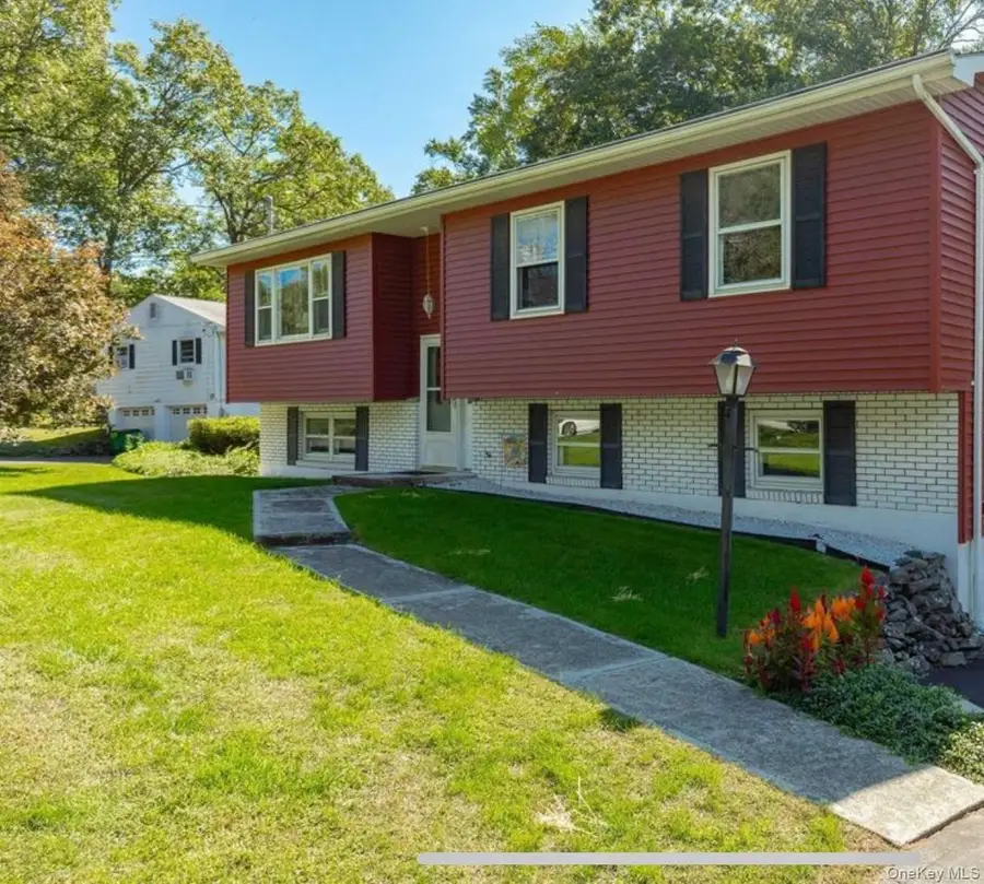 8 Albie Drive, Hyde Park, NY 12538 - #2