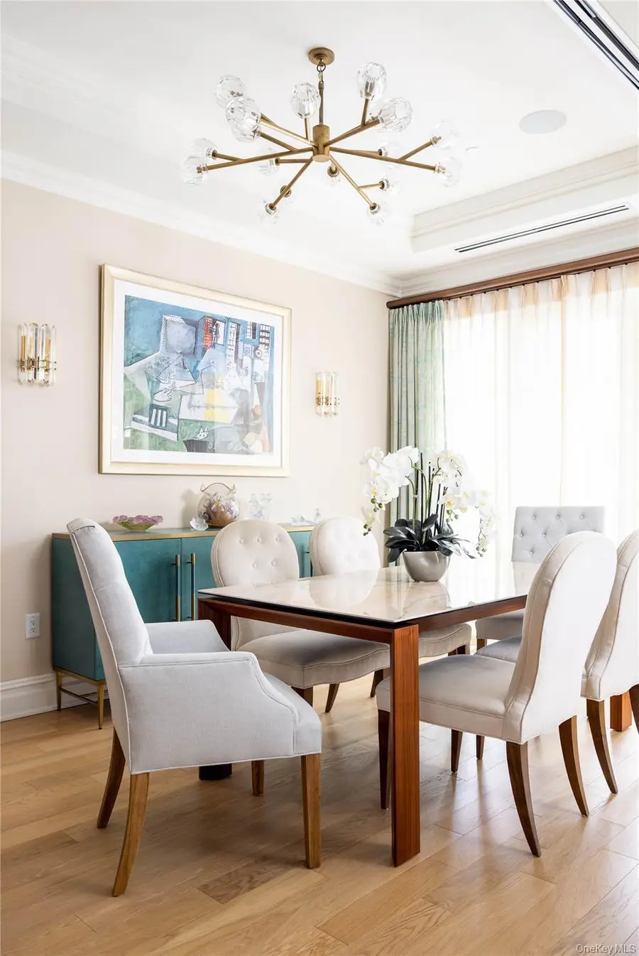 2000 Royal Court #2101, North Hills, NY 11040 - #3