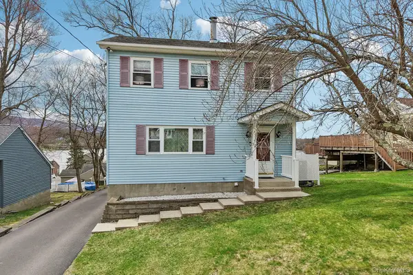 335 Oak Drive, New Windsor, NY 12553