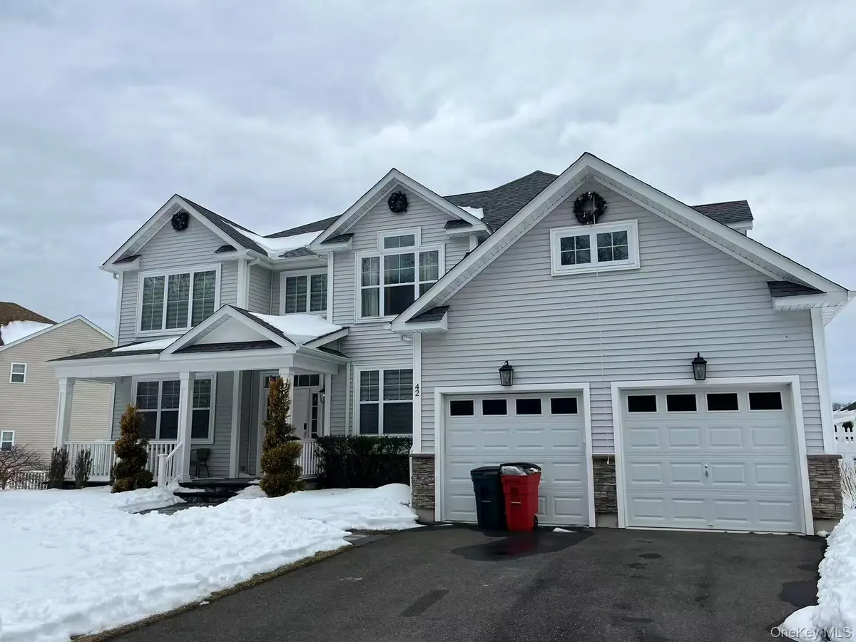 42 Wildflower Drive, Ridge, NY 11961 - #1